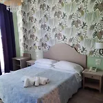 Eden Alaxi Hotel