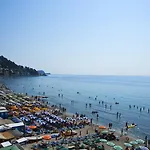 Hotel Eden Alaxi 3*