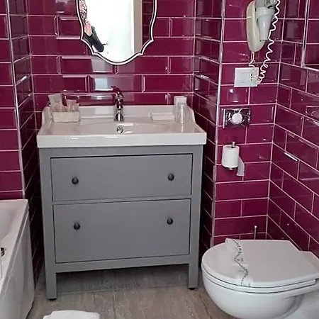 Eden Alaxi Hotel 3*
