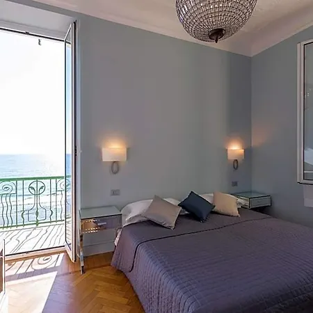 Eden Alaxi Hotel 3*