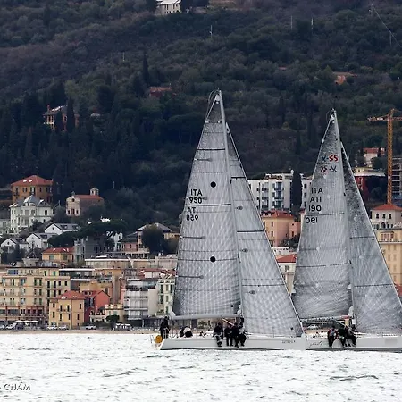 酒店 Eden Alaxi 阿拉西奥